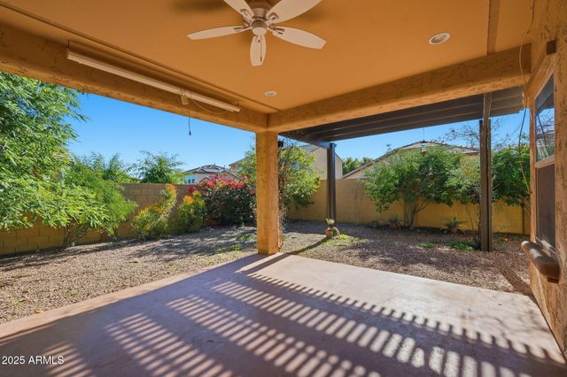 17517 W PINNACLE VISTA Drive, Surprise, AZ 85387