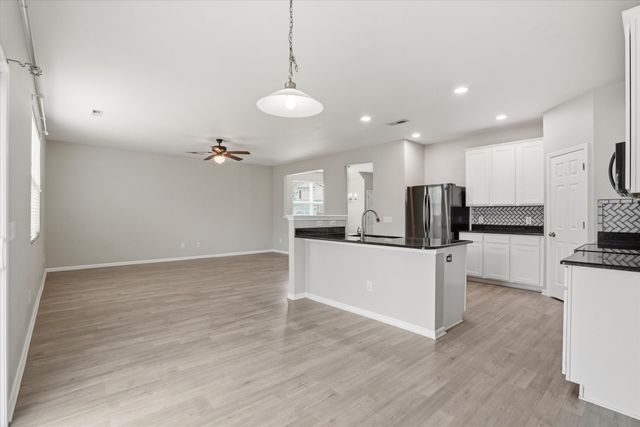 9665 Godwin Street, Ladson, SC 29456
