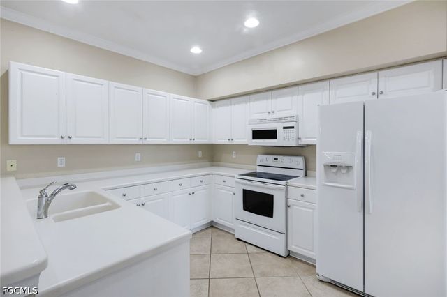 3532 Milan DR, Fort Myers, FL 33916