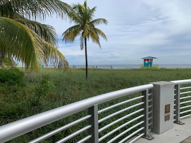 3208 SE 11th Street 201, Pompano Beach, FL 33062