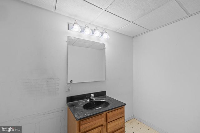 827 CHESTNUT ST, Lebanon, PA 17042