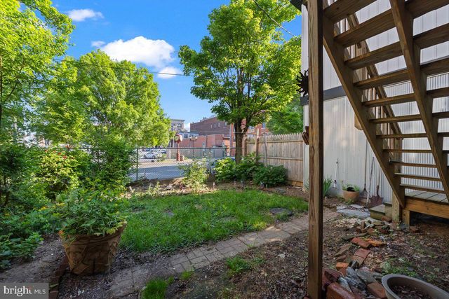 827 CHESTNUT ST, Lebanon, PA 17042