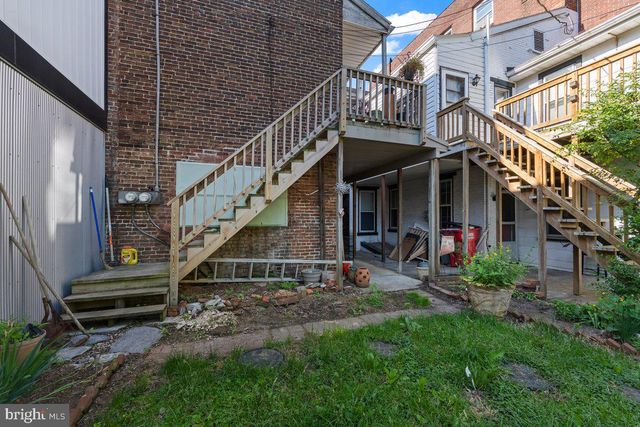 827 CHESTNUT ST, Lebanon, PA 17042