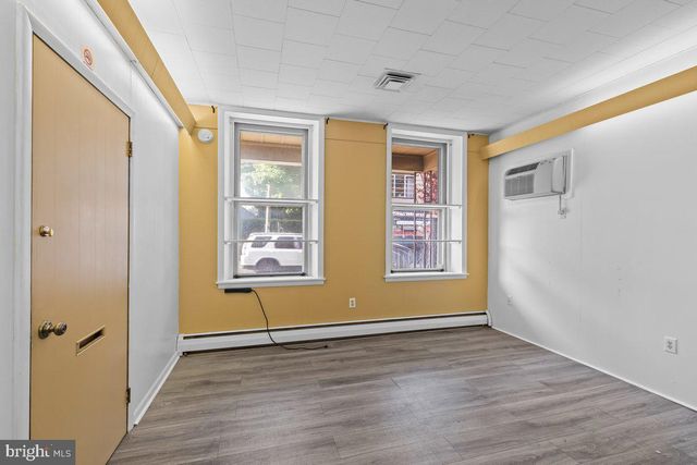 827 CHESTNUT ST, Lebanon, PA 17042