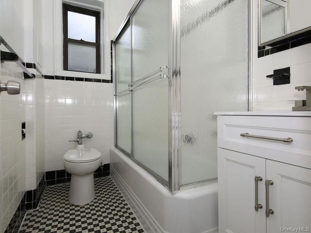 111A Larchmont Acres West 1A, Larchmont, NY 10538