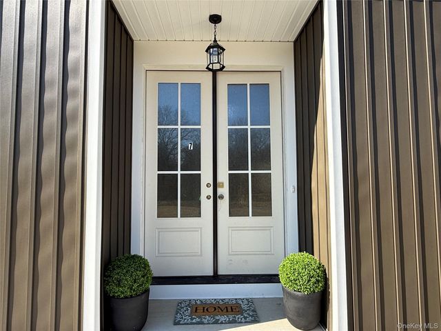 7 Morrow Court, Walden, NY 12586