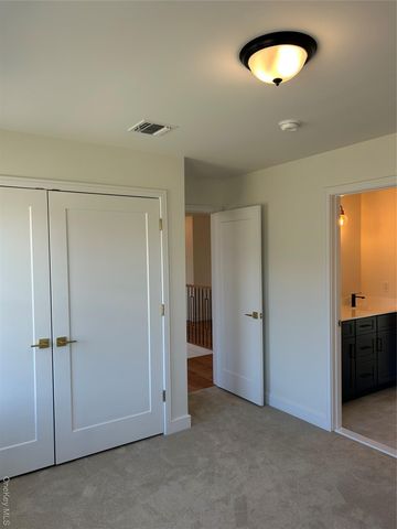 7 Morrow Court, Walden, NY 12586