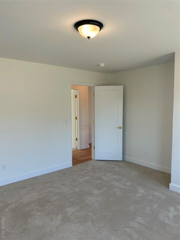 7 Morrow Court, Walden, NY 12586