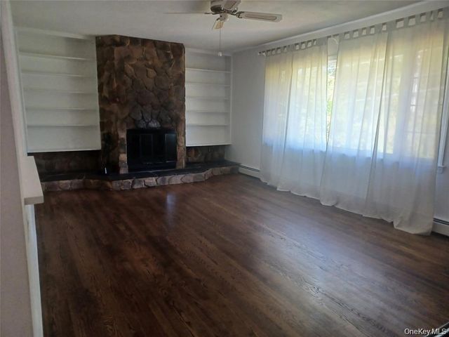 2 E Willow Tree Road, Spring Valley, NY 10977