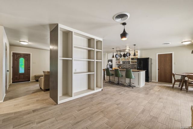 10919 Burr Oak, San Antonio, TX 78230