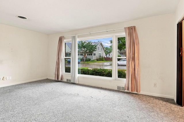 1348 Grove AVENUE, Racine, WI 53405