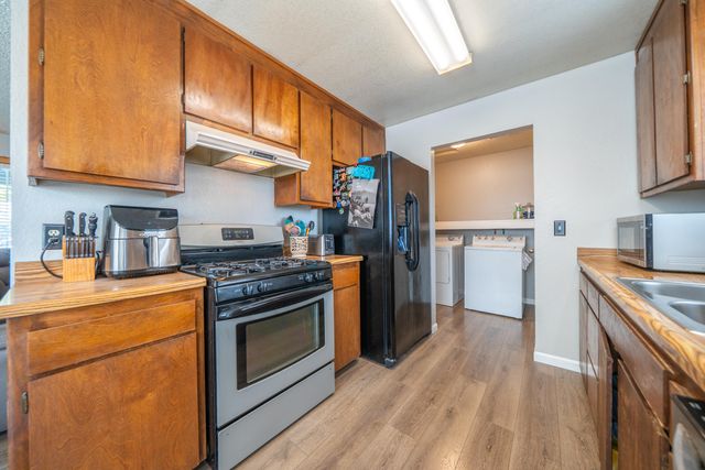 1639 Andrew Avenue, Anderson, CA 96007