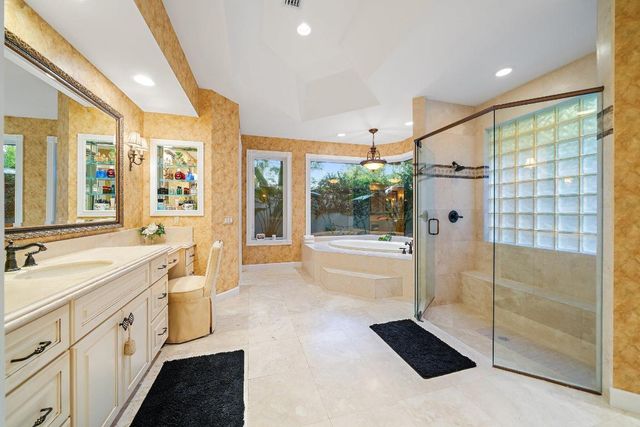 8010 Fairway Lane, West Palm Beach, FL 33412