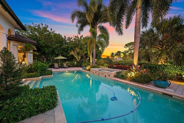 8010 Fairway Lane, West Palm Beach, FL 33412