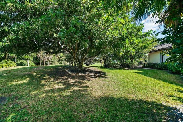 8010 Fairway Lane, West Palm Beach, FL 33412