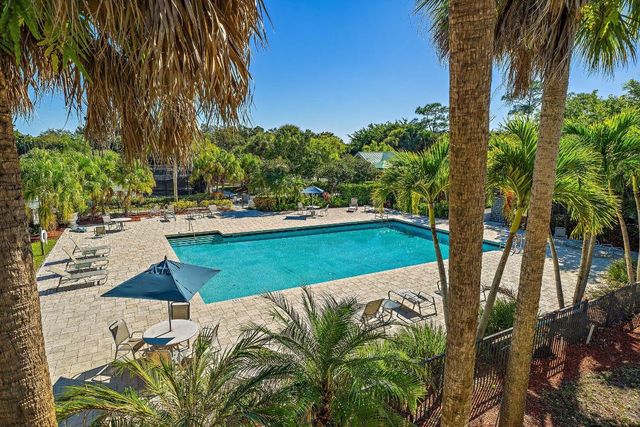 8010 Fairway Lane, West Palm Beach, FL 33412