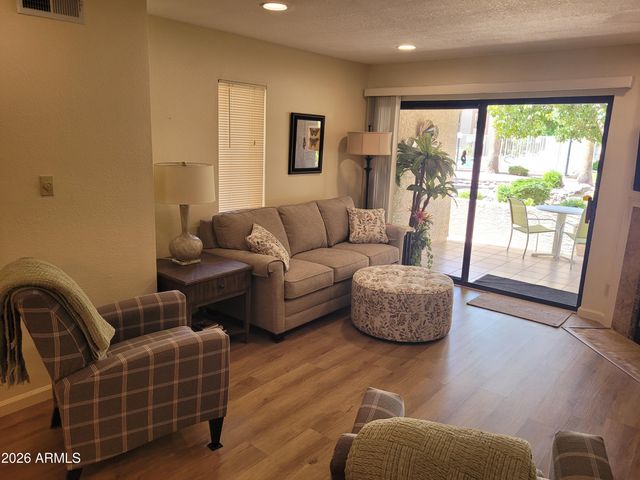 205 N 74TH Street 133, Mesa, AZ 85207