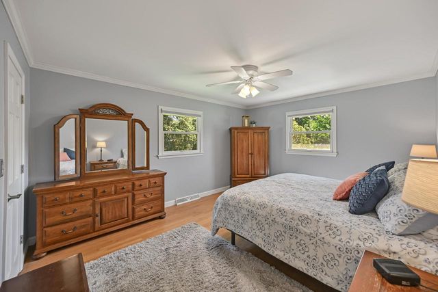 3640 Dominic DRIVE, Brookfield, WI 53045