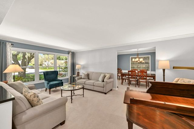 3640 Dominic DRIVE, Brookfield, WI 53045