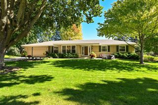 3640 Dominic DRIVE, Brookfield, WI 53045