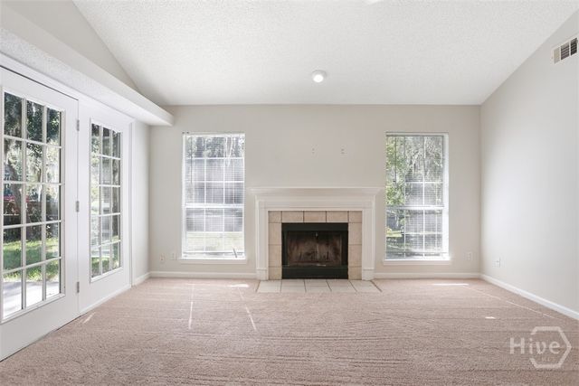 105 Laurens Lane, Savannah, GA 31419