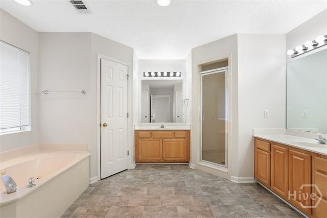 105 Laurens Lane, Savannah, GA 31419