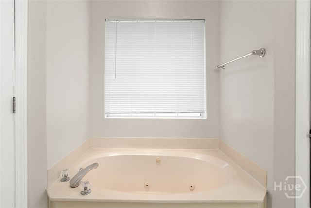 105 Laurens Lane, Savannah, GA 31419