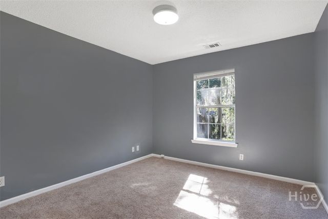 105 Laurens Lane, Savannah, GA 31419