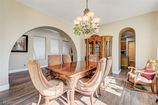 8490 Via De Bellasidra Court, Las Vegas, NV 89123