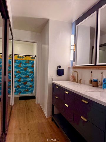 2575 37 E 19th, Signal Hill, CA 90755