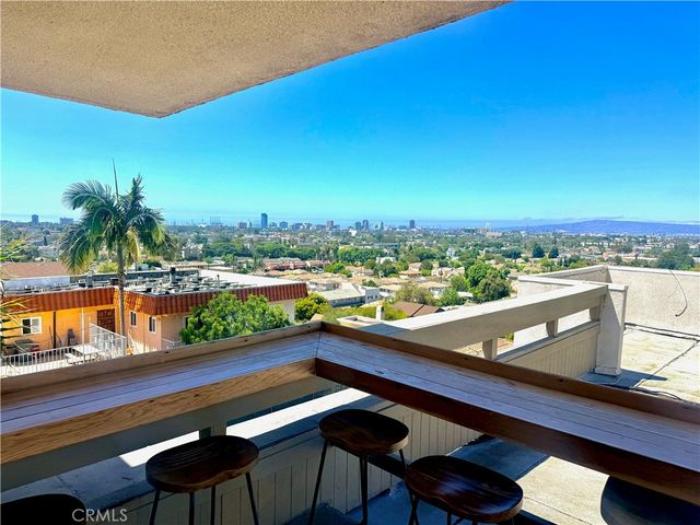 2575 37 E 19th, Signal Hill, CA 90755