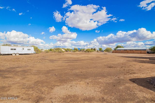 7396 W CABALLERO Court, Arizona City, AZ 85123