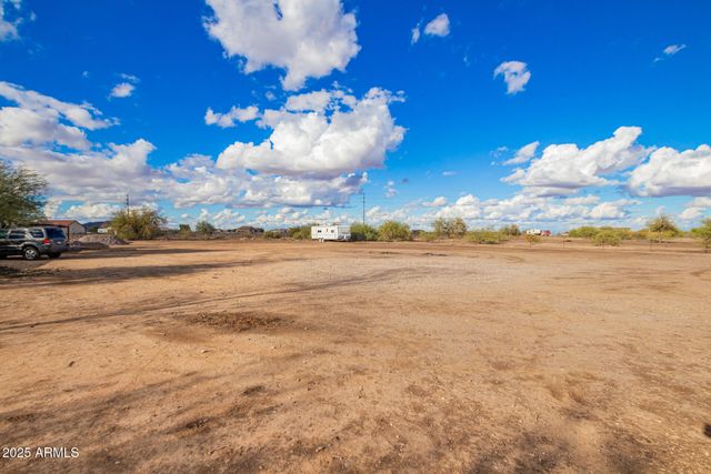 7396 W CABALLERO Court, Arizona City, AZ 85123