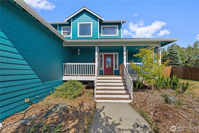 1702 SW Ulysses Street, Oak Harbor, WA 98277