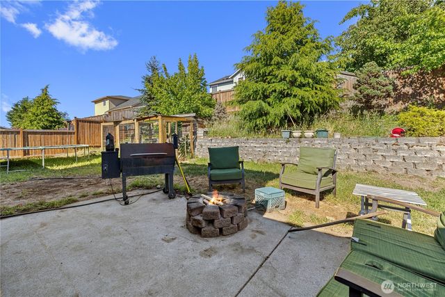 1702 SW Ulysses Street, Oak Harbor, WA 98277