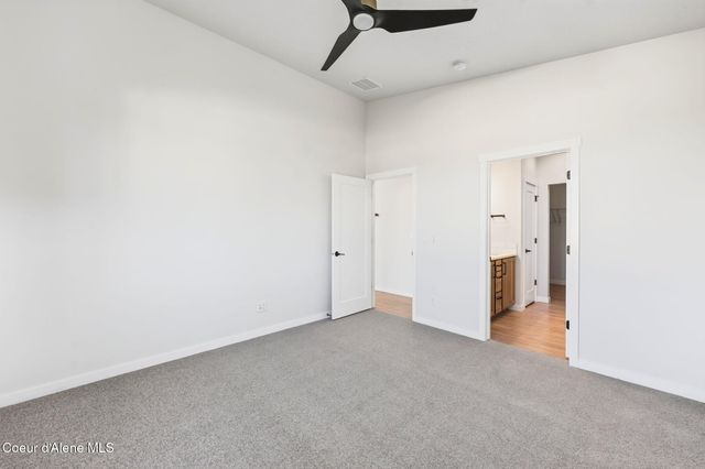1067 E Percival Ave, Post Falls, ID 83854