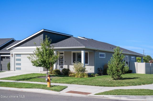 1067 E Percival Ave, Post Falls, ID 83854