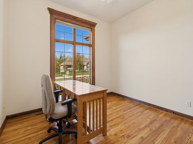 10612 NW 75th Place, Johnston, IA 50131