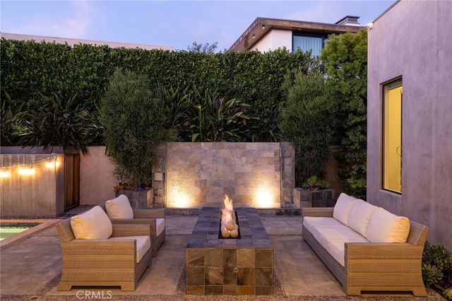 1430 Dolphin Terrace, Corona Del Mar, CA 92625