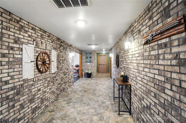 15 Wampler Avenue, Dayton, OH 45405