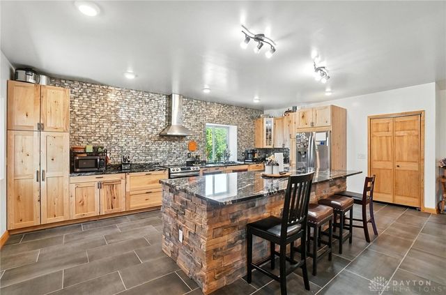 15 Wampler Avenue, Dayton, OH 45405