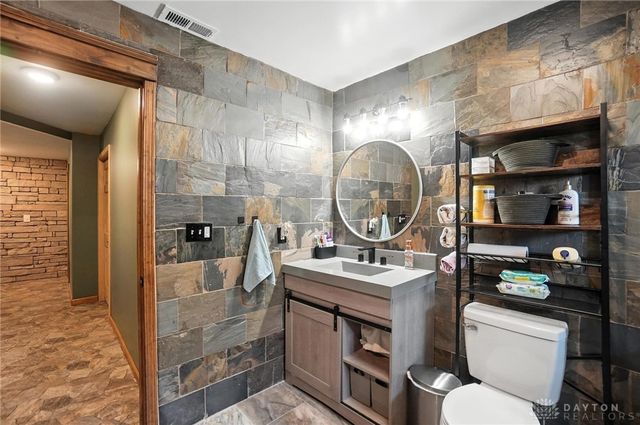 15 Wampler Avenue, Dayton, OH 45405