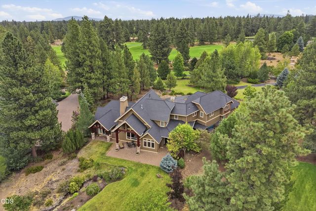 20100 Starfire Ridge Court, Bend, OR 97702