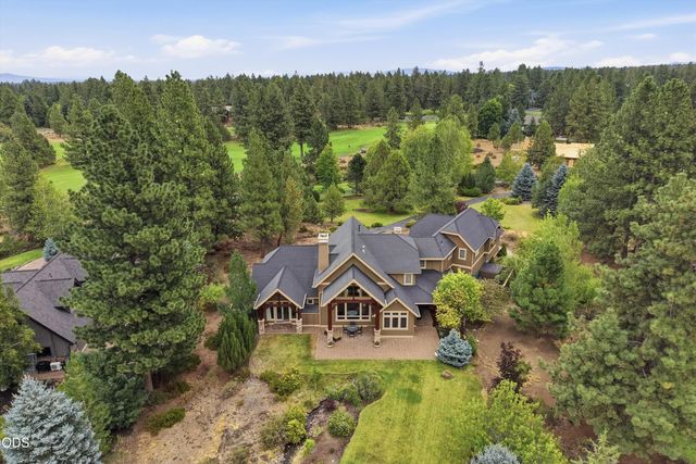 20100 Starfire Ridge Court, Bend, OR 97702