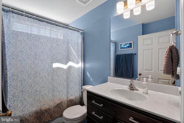 583 CABIN POINT DR, Montross, VA 22520