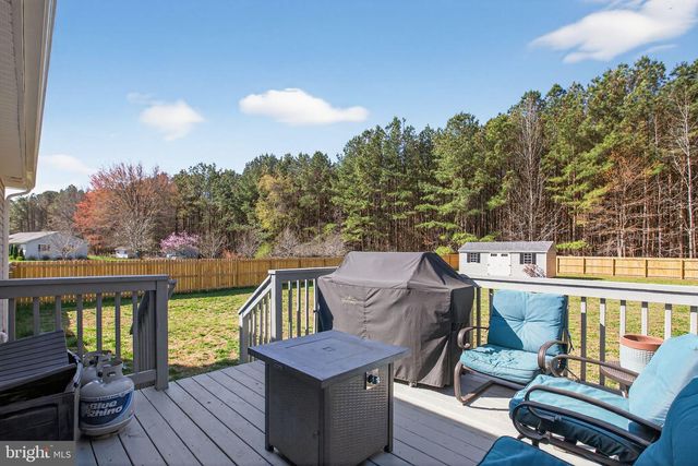 583 CABIN POINT DR, Montross, VA 22520