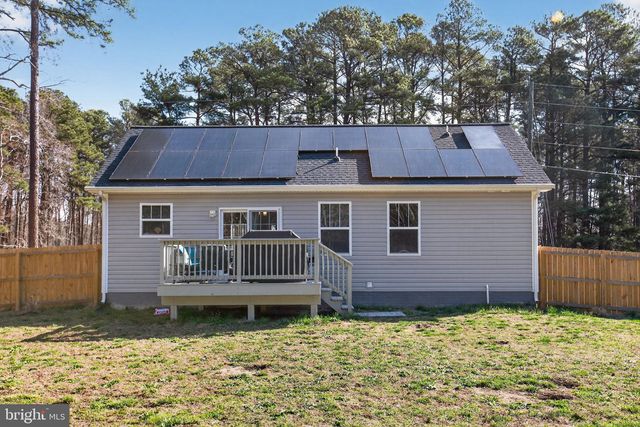 583 CABIN POINT DR, Montross, VA 22520