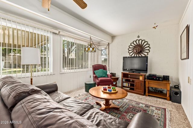 10110 W ROYAL OAK Road, Sun City, AZ 85351