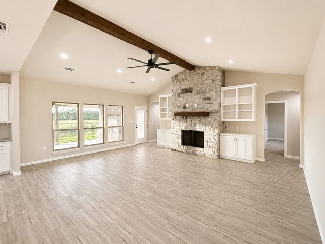 1013 Abbie Ruth Court, Springtown, TX 76082