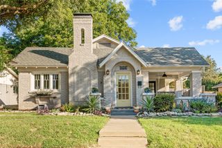 2505 Yucca Avenue, Fort Worth, TX 76111